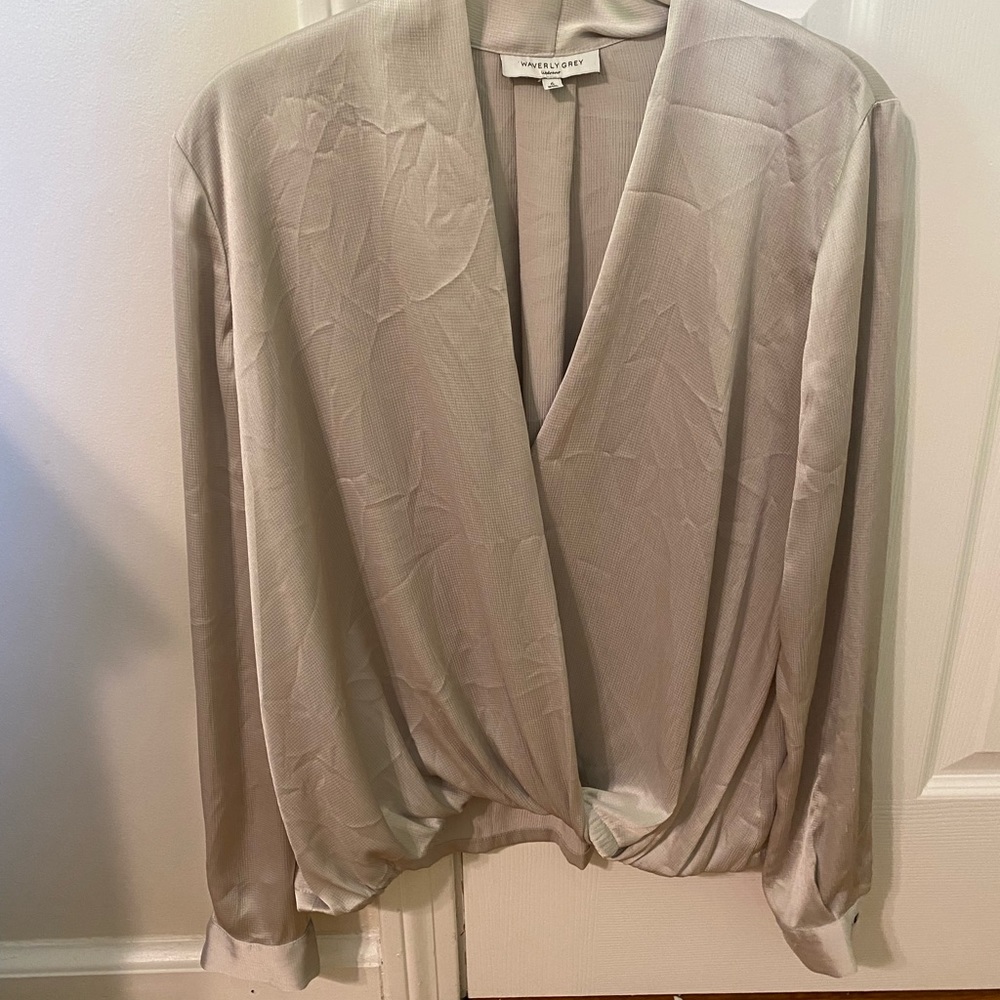 Silver Waverly Grey blouse